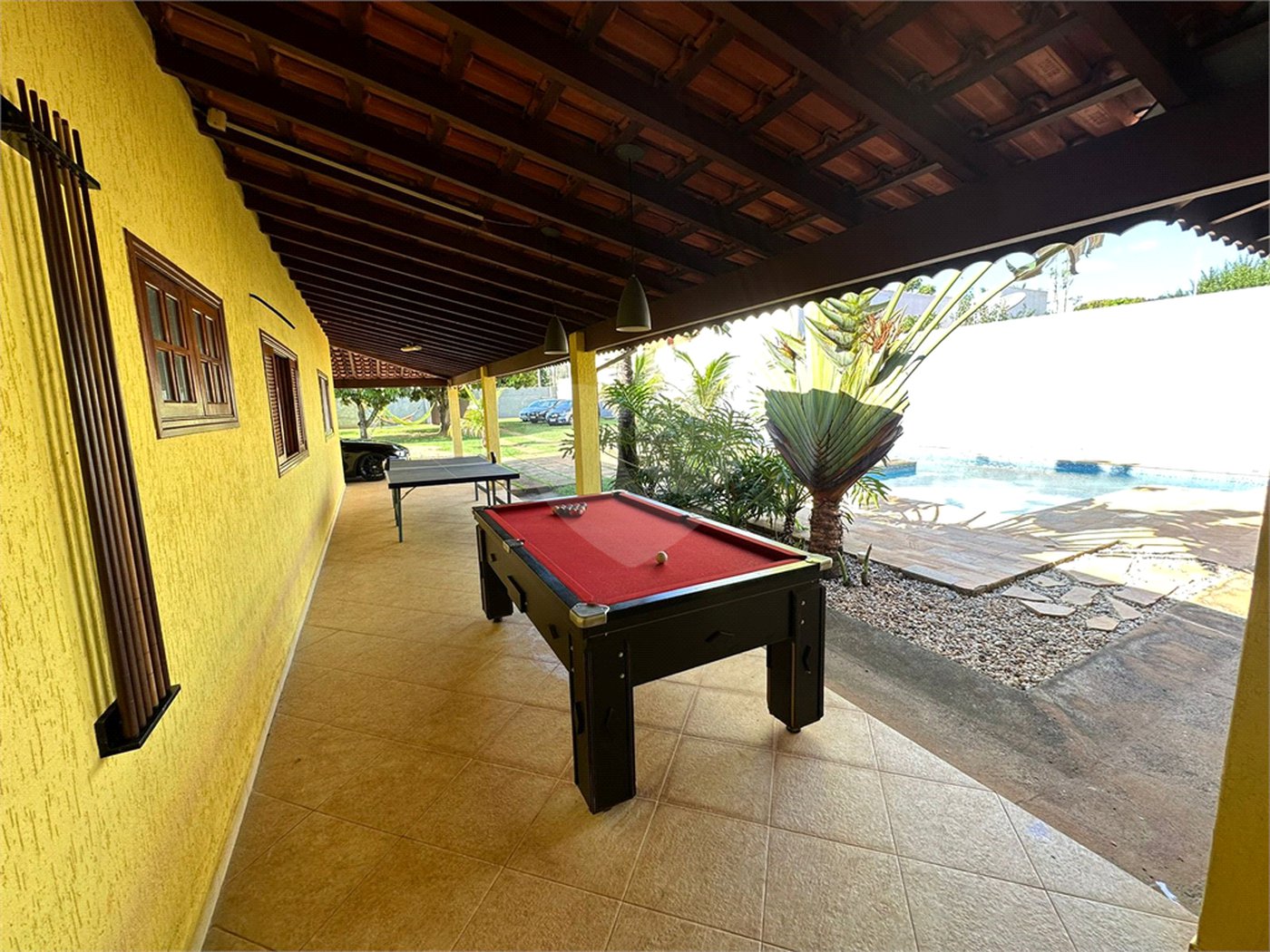 Chácara à venda com 4 quartos em Nova Veneza, Paulínia, SP