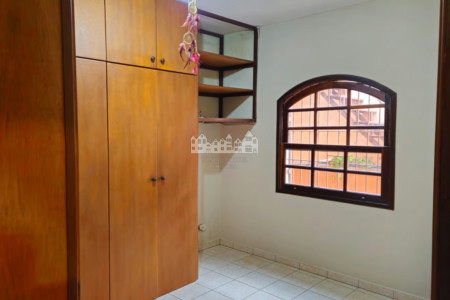 Casa Térrea com Vista para a Pedra Grande, em Nova Gardênia, Atibaia - SP