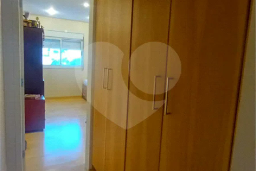 Apartamento à venda com 4 quartos, sendo 3 suítes, em Santana, São Paulo, SP