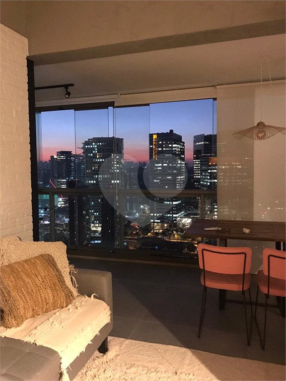 Sala à venda com 1 suíte em Chácara Santo Antônio, São Paulo, SP