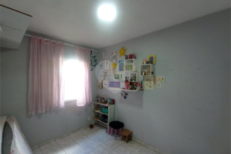 Casa à venda com 2 quartos em Cambuí, Itapetininga, SP