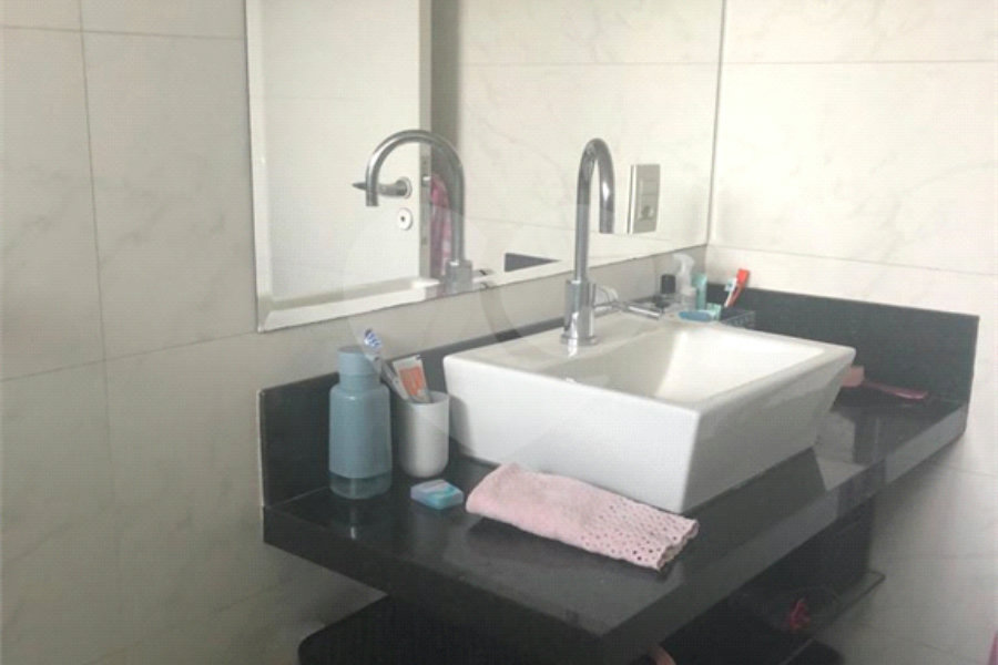 Sobrado à venda com 4 quartos, sendo 2 suítes, em Palmas do Tremembé, São Paulo, SP