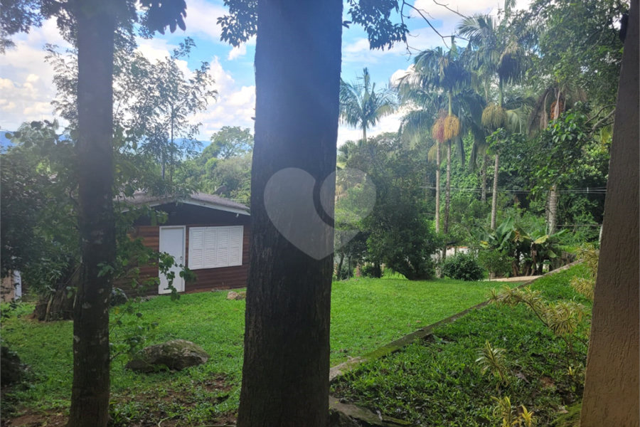 Sítio à venda com 6 quartos, sendo 3 suítes, em Serra da Cantareira, Mairiporã, SP