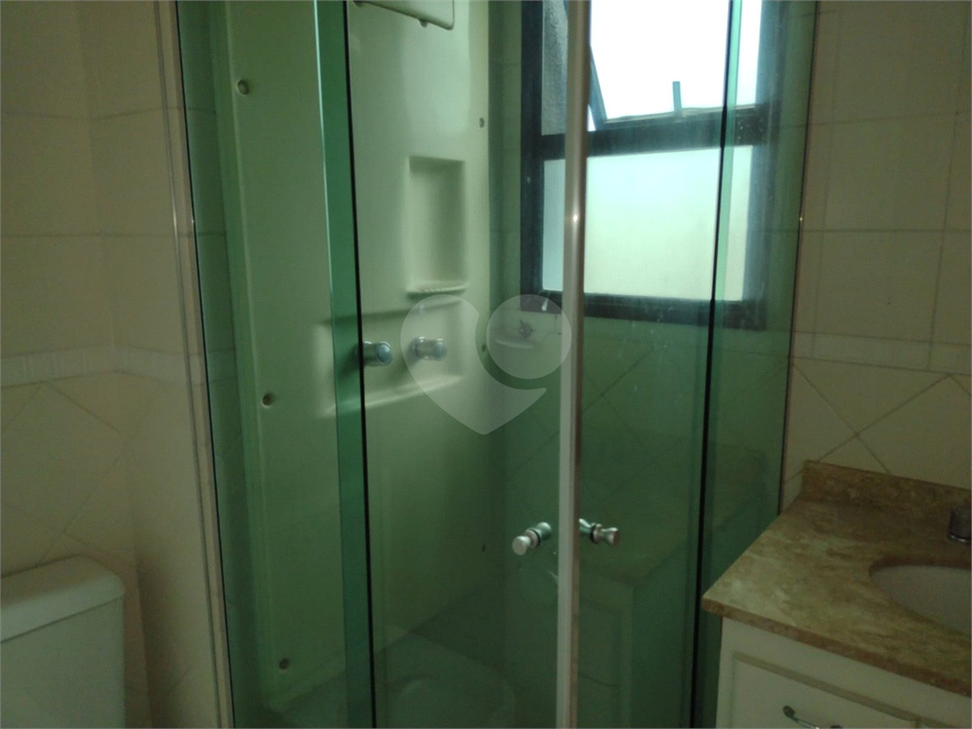 Apartamento à venda com 3 quartos, sendo 1 suíte,  em Santana, São Paulo, SP