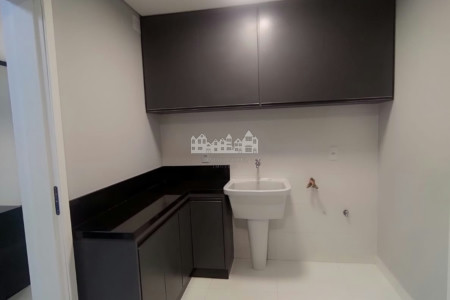 Casa à venda com 3 suítes no condomínio Lá Reserva Atibaia, Atibaia - SP