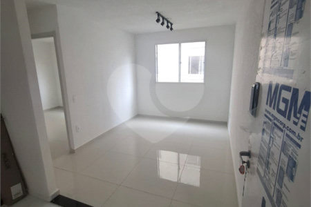 Apartamento à venda com 2 quartos em Santíssimo, Rio de Janeiro, RJ