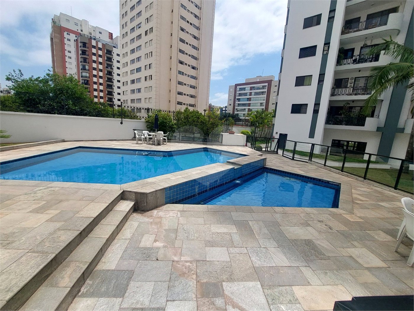 Apartamento à venda com 4 quartos, sendo 1 suíte, em Vila Leopoldina, São Paulo, SP