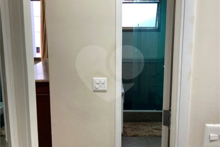 Apartamento à venda com 4 quartos, sendo 1 suíte, em Cidade Mãe do Céu, São Paulo, SP