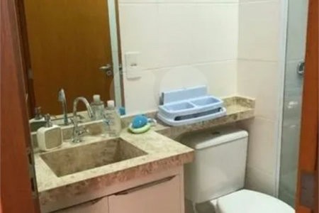 Apartamento à venda com 2 quartos, sendo 1 suíte, em Bairro do Colonia, Jacareí, SP