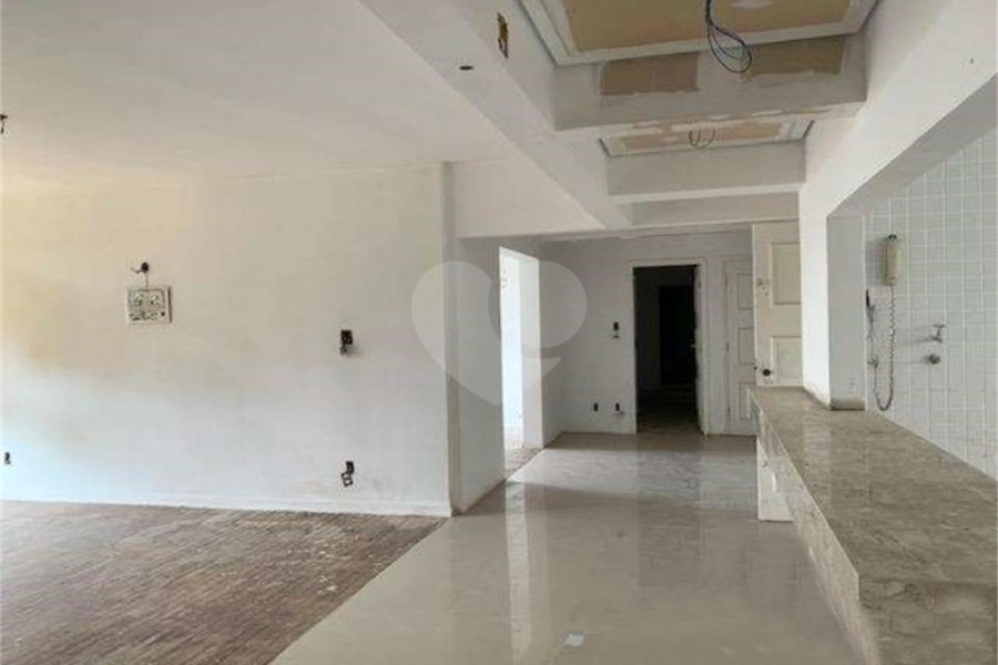 Cobertura à venda com 4 quartos, sendo 2 suítes, em Santana, São Paulo, SP