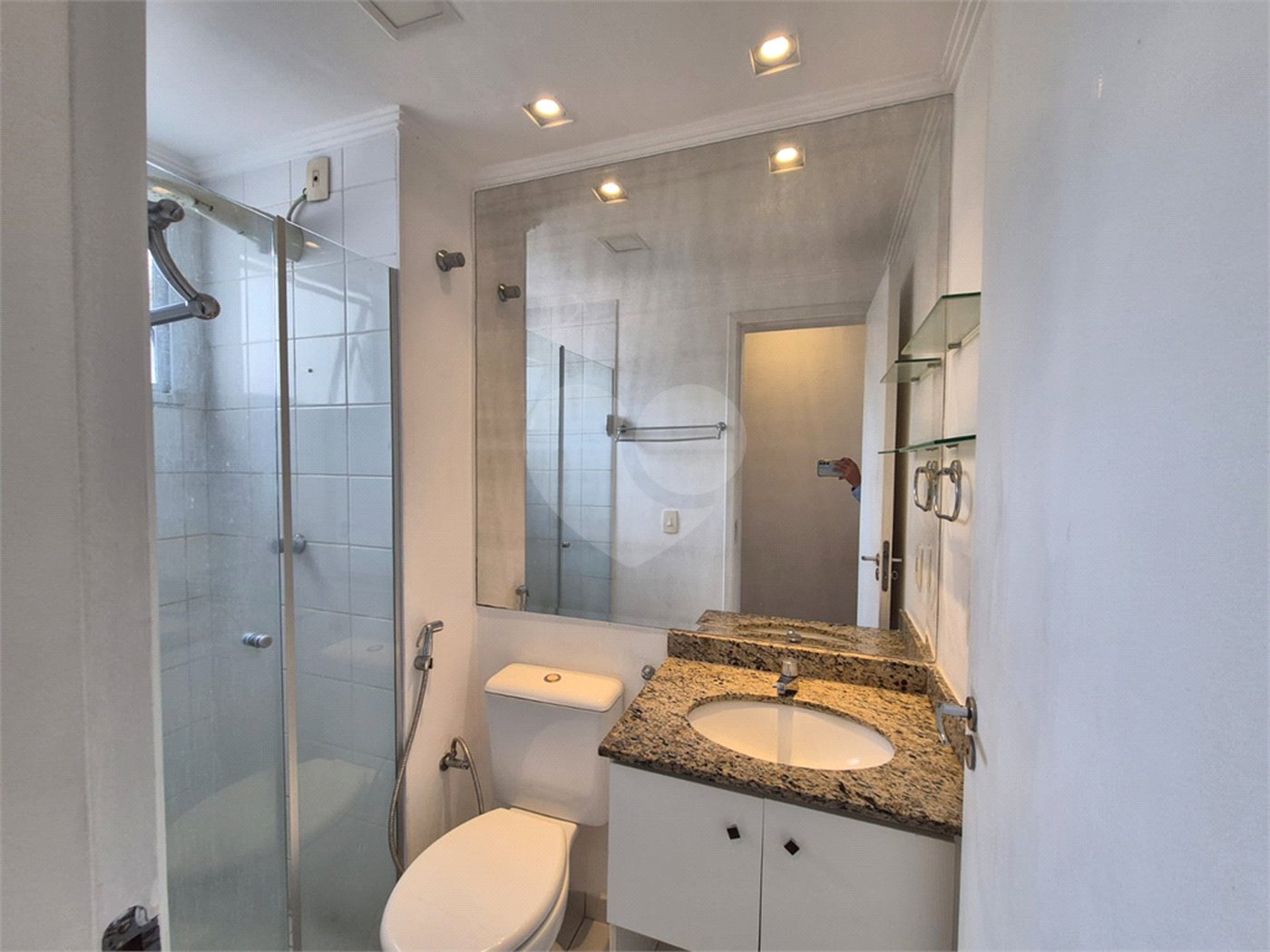 Apartamento à venda com 2 quartos em Vila Anastácio, São Paulo, SP
