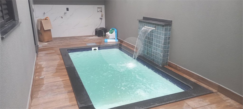 Casa Térrea à venda com 3 quartos, sendo 1 suíte, em Jardim Bom Sucesso, Indaiatuba, SP