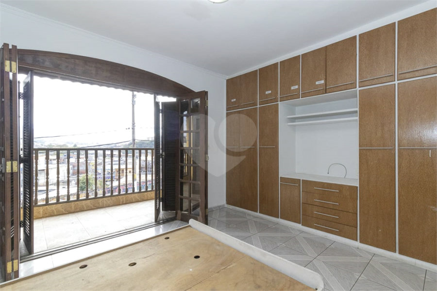 Sobrado à venda com 3 quartos, sendo 1 suíte, em Tremembé, São Paulo, SP