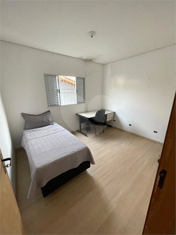 Sobrado à venda com 3 quartos, sendo 1 suíte,  em Jardim Cambuci, Mogi das Cruzes, SP