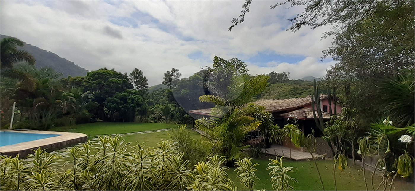 Casa à venda com 2 suítes em Campo Grande, Rio de Janeiro, RJ