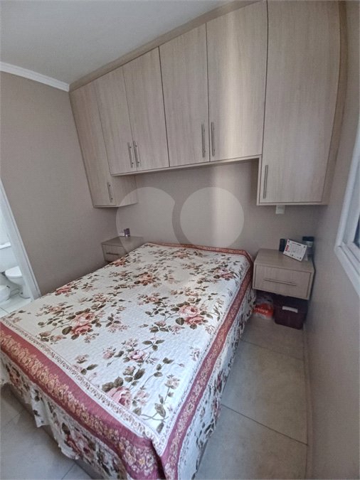 Apartamento à venda com 2 quartos, sendo 1 suíte,  em Jardim Flor da Montanha, Guarulhos, SP