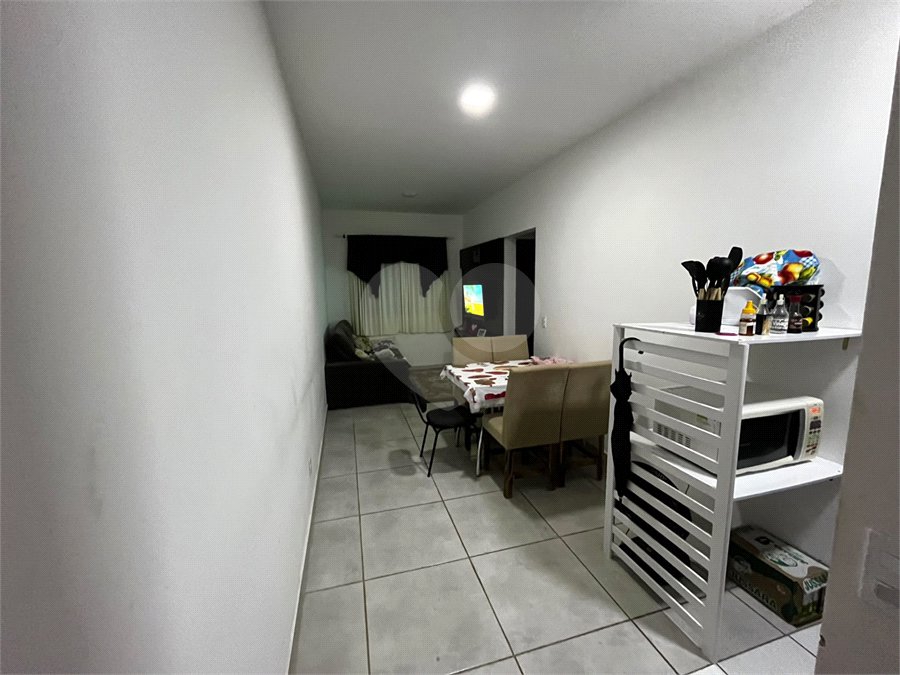Apartamento à venda com 2 quartos em Vila Mazzei, Itapetininga, SP