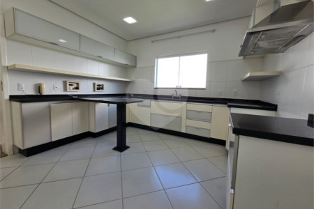 Casa para alugar com 3 suítes no condomínio Residencial Villa dos Inglezes, Sorocaba - SP