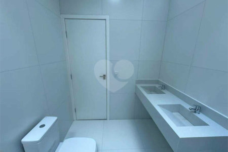 Casa à venda com 3 quartos, sendo 1 suíte,  no condomínio Terras de São Francisco, Sorocaba - SP