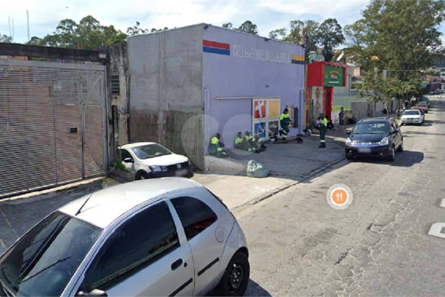 Sobrado à venda com 3 quartos, sendo 1 suíte, em Jaraguá, São Paulo, SP