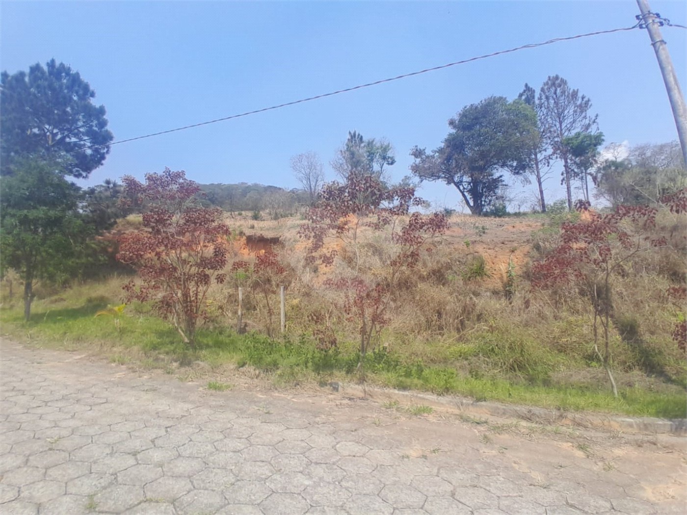 Terreno à venda no condomínio Aútria da Cantareira, Mairiporã - SP