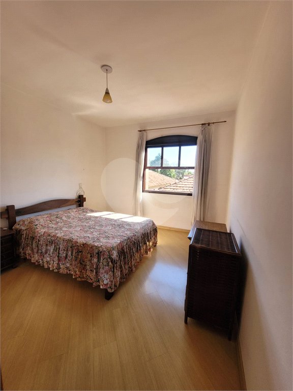 Sobrado à venda com 3 quartos, sendo 1 suíte, em Jardim da Glória, Cotia, SP