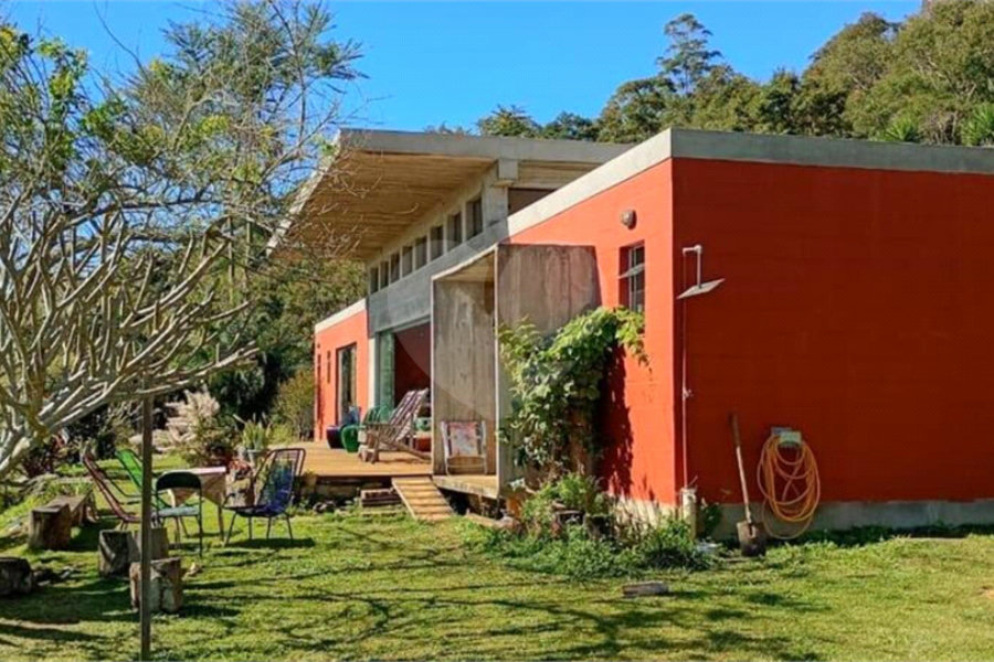 Chácara à venda com 2 suítes em Boa Vista, Piracaia, SP