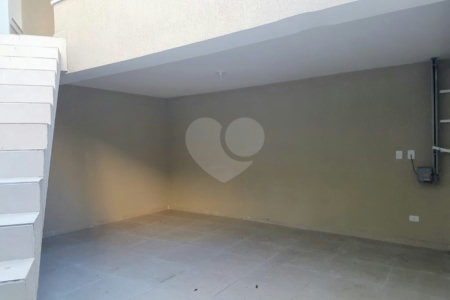 Sobrado à venda com 3 quartos, sendo 1 suíte, em Jardim Prudência, São Paulo, SP