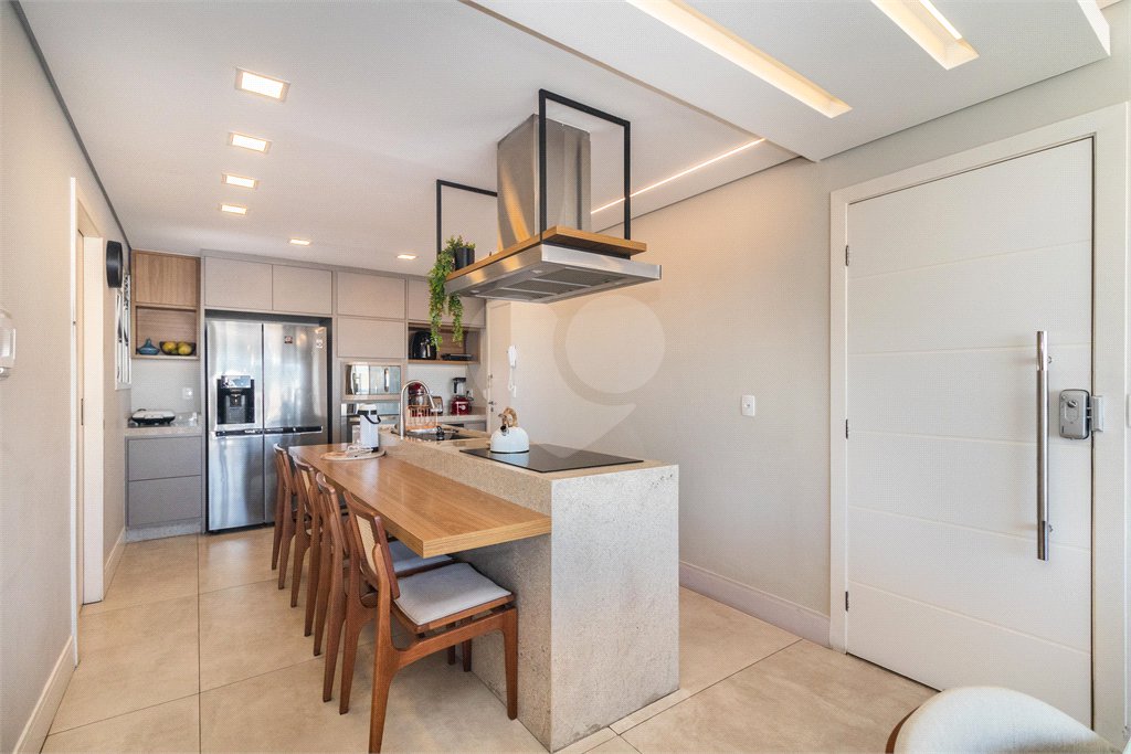 Apartamento à venda com 3 quartos, sendo 2 suítes, em Vila Romana, São Paulo, SP