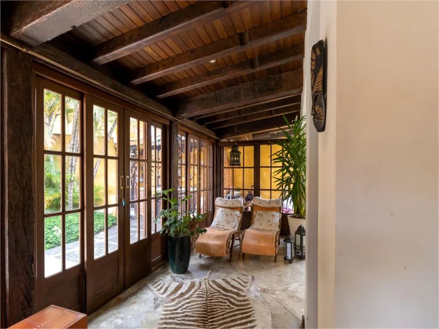 Casa à venda ou para alugar com 4 quartos, sendo 3 suítes, em Lapa, São Paulo, SP