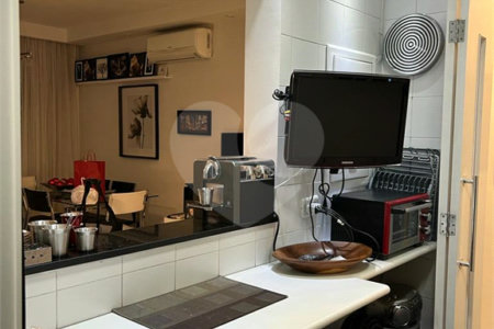 Apartamento à venda com 3 quartos, sendo 1 suíte, em Jardim Caboré, São Paulo, SP