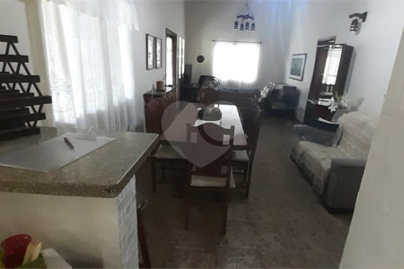 Casa em condomínio à venda com 3 quartos, sendo 1 suíte, no Centro, Bom Jesus dos Perdões, SP