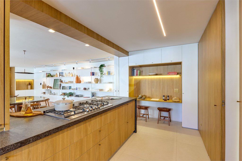 Apartamento à venda com 4 suítes em Brooklin, São Paulo, SP