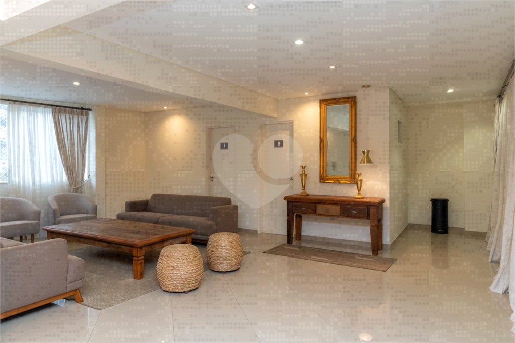 Casa à venda com 3 suítes no condomínio Solares de Bragança, São Paulo - SP