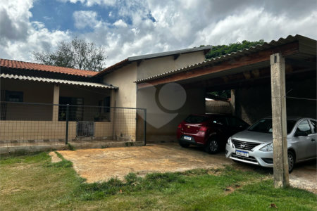 Sobrado à venda com 3 quartos, sendo 2 suítes, em Vila Mazzei, Itapetininga, SP