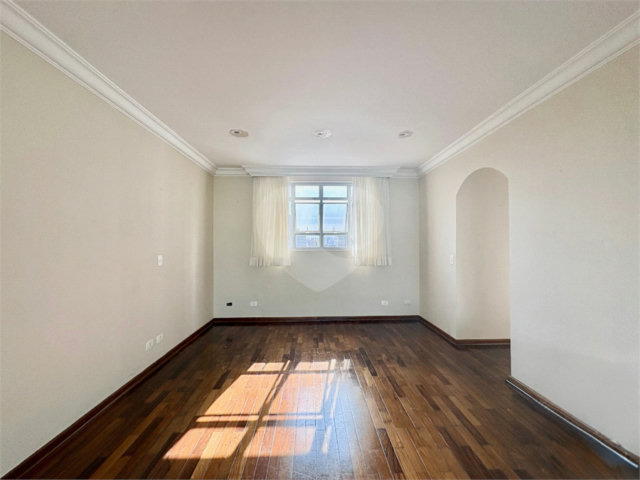 Apartamento à venda com 4 quartos, sendo 1 suíte,  em Chácara Santo Antônio, São Paulo, SP