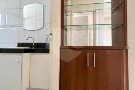 Apartamento à venda com 1 quarto em Vila Mazzei, São Paulo, SP