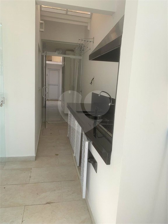 Casa à venda com 3 suítes no condomínio Villaggio Belvedere, São Paulo - SP