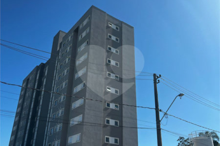Casa à venda com 2 quartos no condomínio Residencial Caxangá 2, Suzano - SP