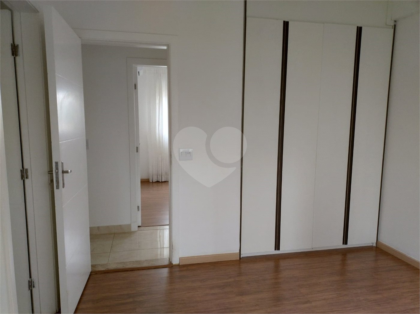 Apartamento à venda ou para alugar com 3 suítes em Indianópolis, São Paulo, SP