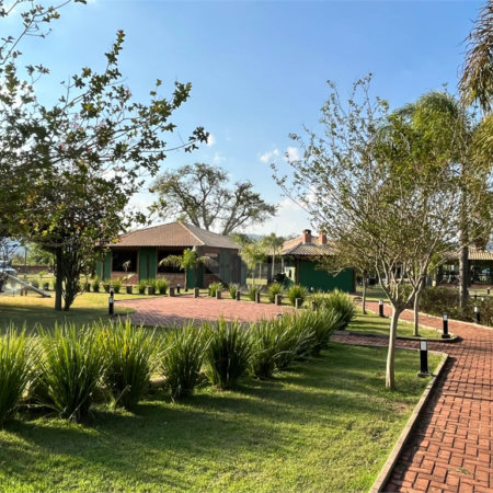 Lote disponivel para a venda no condominio Cavalinno
