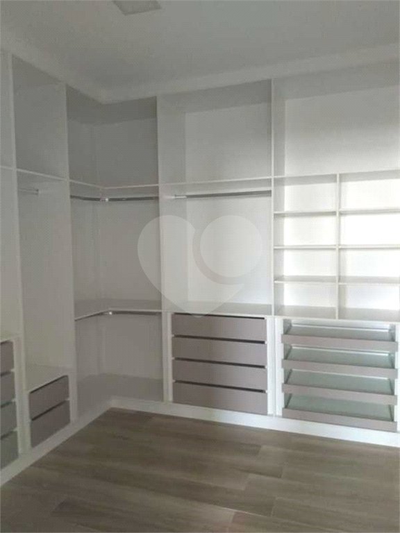 Casa à venda com 3 suítes no condomínio Residencial Parque Esplanada, Votorantim - SP