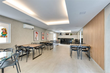 Apartamento à venda com 3 quartos, sendo 2 suítes, em Moema, São Paulo, SP