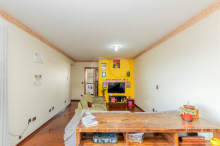 Apartamento à venda com 3 quartos, sendo 1 suíte, em Vila Carrão, São Paulo, SP
