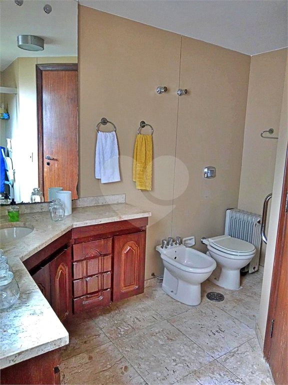 Apartamento à venda com 4 quartos, sendo 3 suítes, em Indianópolis, São Paulo, SP