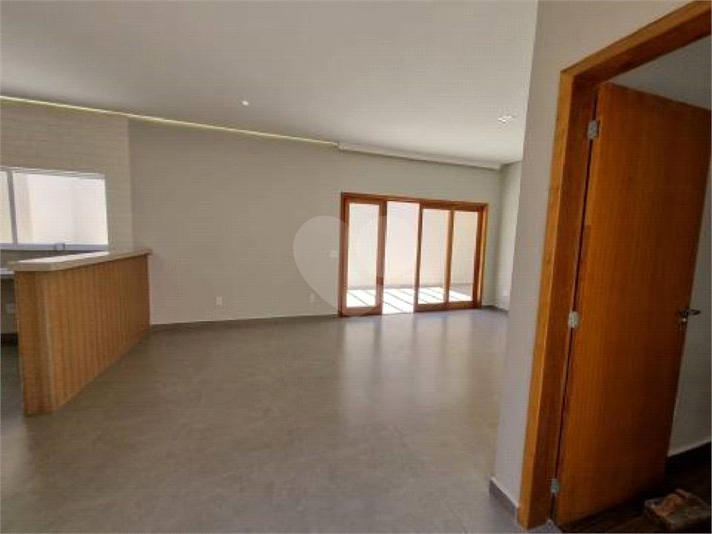 Casa à venda com 5 quartos, sendo 2 suítes,  em Vila Gonçalves, São Bernardo do Campo, SP