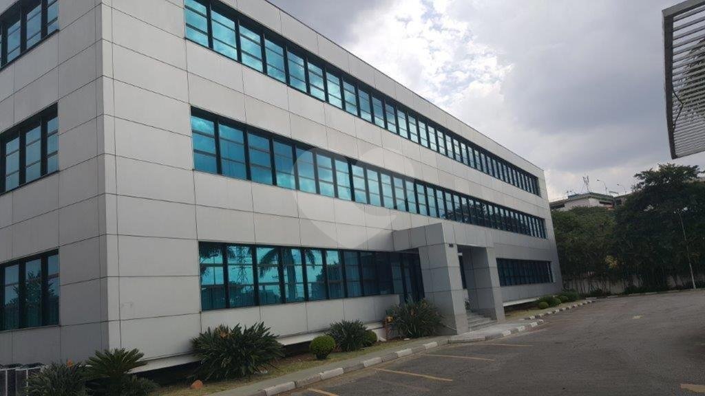 Prédio à venda em Santana, São Paulo, SP