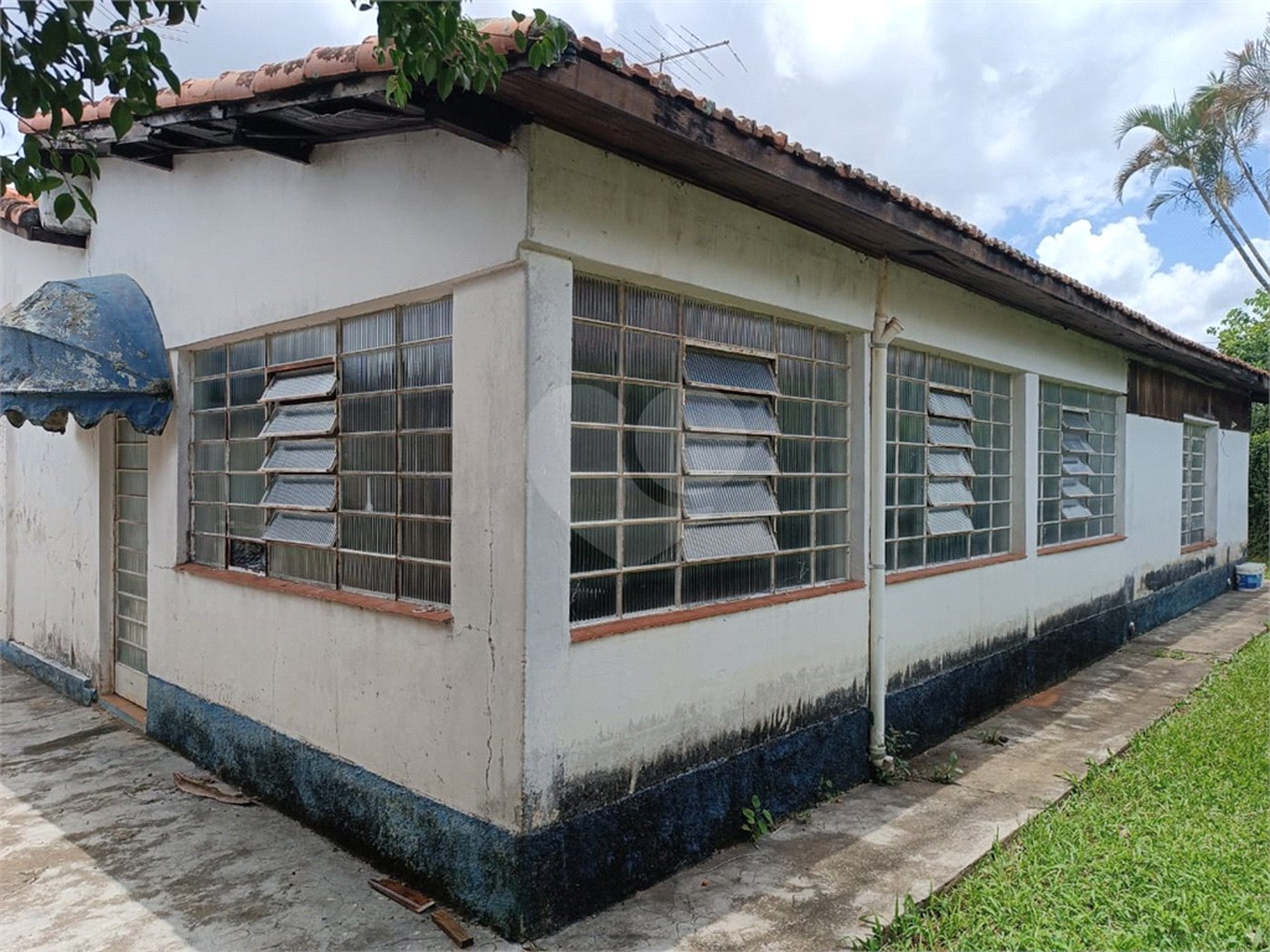 Casa à venda com 3 quartos em Vila Santa Rosália, São Roque, SP