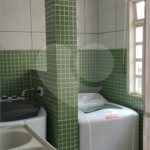 Sobrado à venda com 3 quartos em Vila Maria de Maggi, Suzano, SP