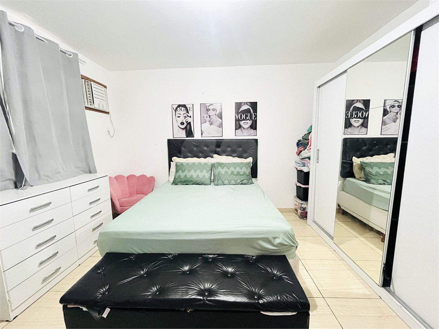 Sobrado à venda com 2 quartos em Campo Grande, Rio de Janeiro, RJ